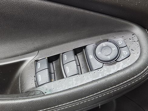 Used 2023 Buick Encore GX Essence w/ Experience Buick Package image 14