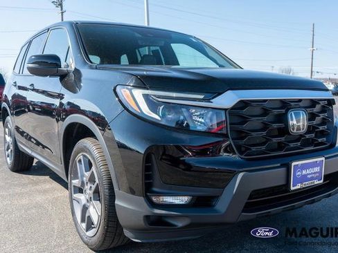 Used 2023 Honda Passport EX-L image 4