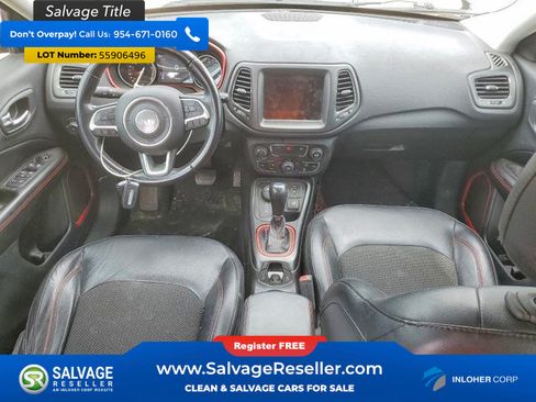 Used 2020 Jeep Compass Trailhawk AWD/4WD image 11
