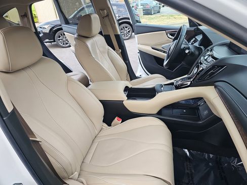 Used 2023 Acura RDX AWD w/ Advance Package image 10