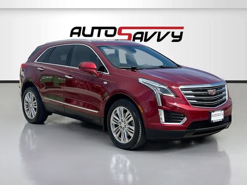 Used 2017 Cadillac XT5 Premium Luxury w/ Driver Assist Package FWD image 1