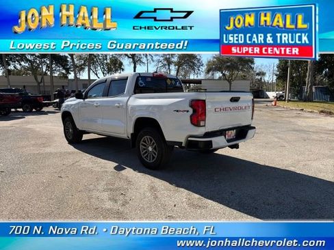 Used 2024 Chevrolet Colorado LT w/ LT Convenience Package II image 9