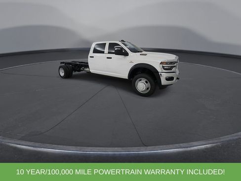 New 2026 RAM 5500 Tradesman w/ Chrome Appearance Group AWD/4WD image 2
