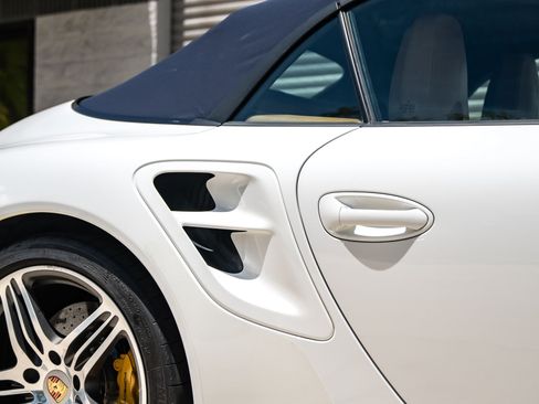 Used 2008 Porsche 911 Turbo AWD/4WD image 26