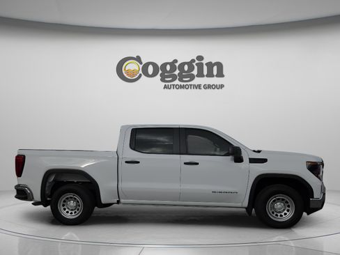 New 2026 GMC Sierra 1500 Pro w/ Pro Value Package image 8