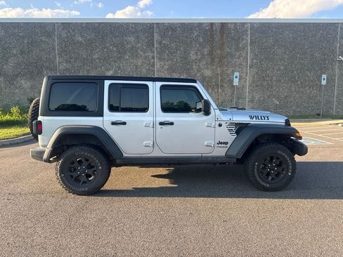 Used 2022 Jeep Wrangler Unlimited Sport AWD/4WD image 8