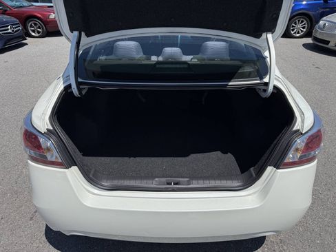 Used 2014 Nissan Altima 2.5 S FWD image 24