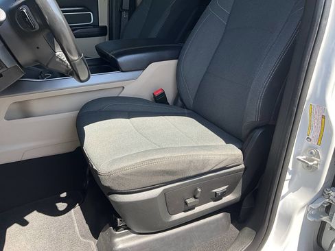 Used 2022 RAM 3500 Big Horn w/ Level C Equiment Group image 15