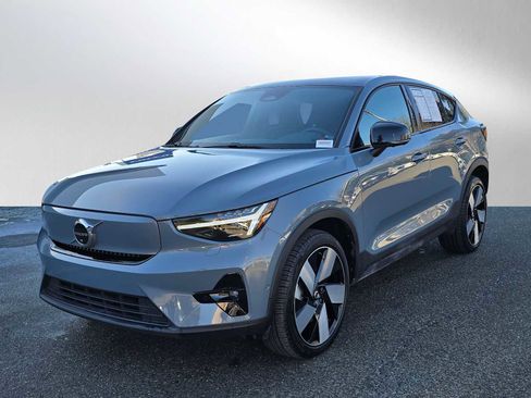 Certified 2023 Volvo C40 P8 Recharge Ultimate image 7