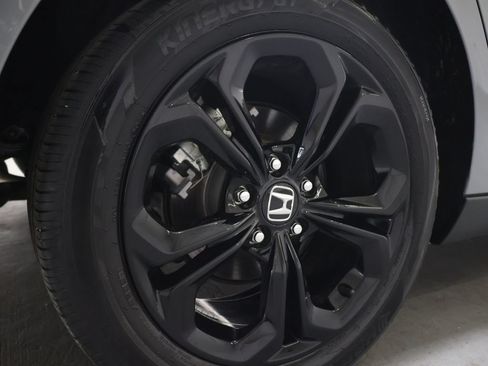 Used 2025 Honda Accord SE image 29