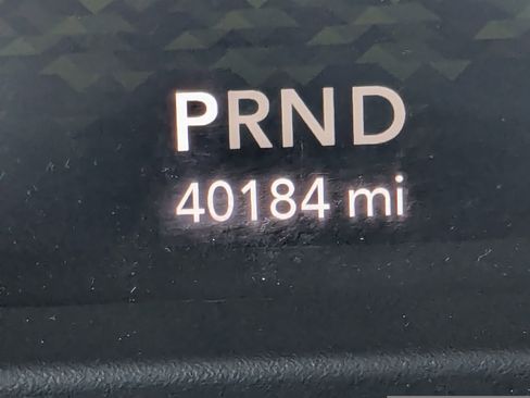 Used 2021 Jeep Wrangler Unlimited Rubicon AWD/4WD image 36