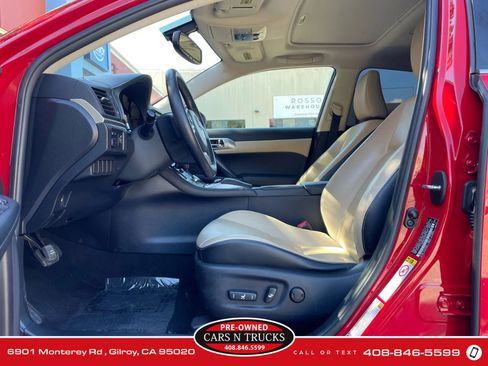 Used 2014 Lexus CT 200h Premium image 4