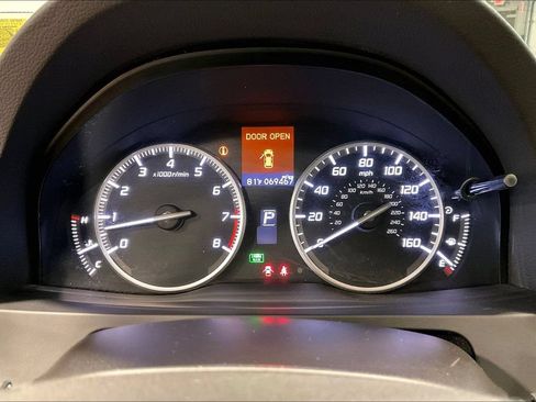Used 2018 Acura RDX w/ Technology Package AWD/4WD image 14
