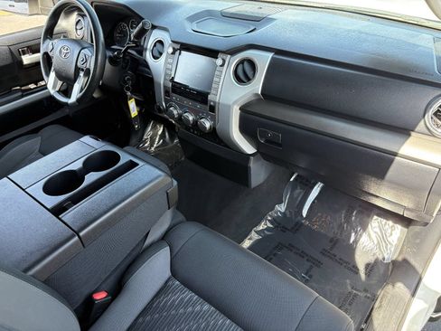 Used 2021 Toyota Tundra SR5 AWD/4WD image 15