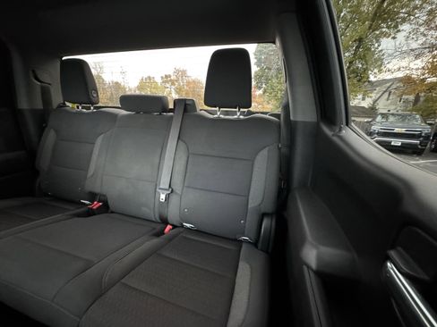 Used 2022 Chevrolet Silverado 1500 Custom image 26