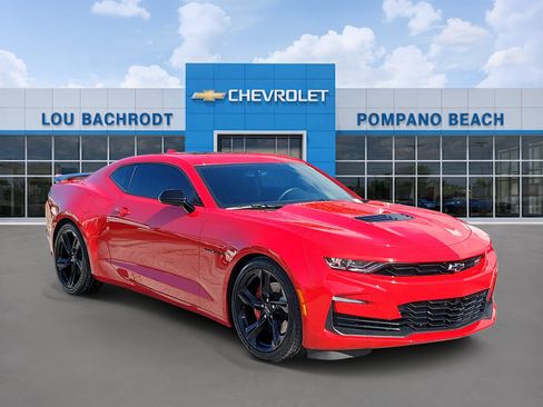 Used 2023 Chevrolet Camaro SS RWD image 1