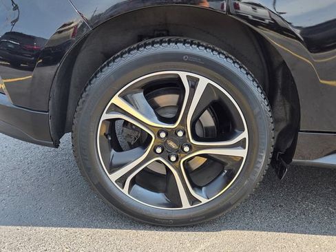 Used 2019 Ford Edge ST w/ Convenience Package AWD/4WD image 9