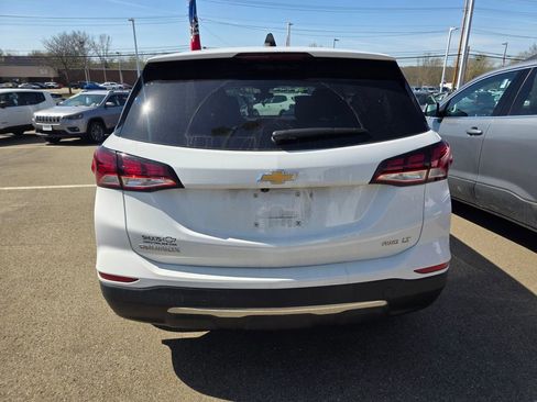 Used 2024 Chevrolet Equinox LT AWD/4WD image 6