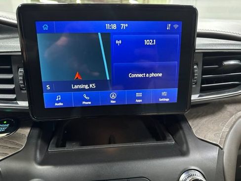 Used 2020 Ford Explorer Platinum AWD/4WD image 22