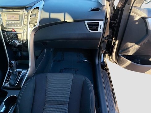 Used 2013 Hyundai Elantra GT image 16