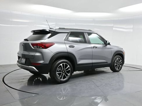 New 2025 Chevrolet TrailBlazer LT w/ Convenience Package FWD image 40