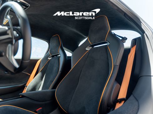 Used 2026 McLaren Artura RWD image 12