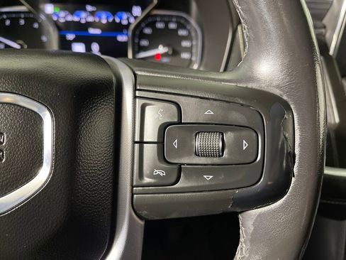 Used 2021 GMC Yukon SLT w/ Rear Media and Nav Package image 27