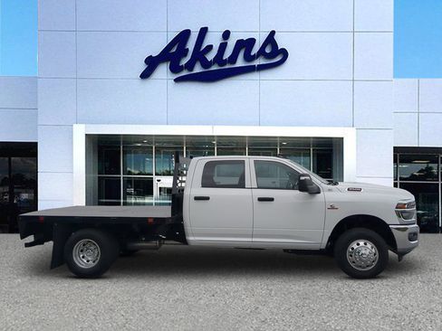 New 2025 RAM 3500 Tradesman w/ Chrome Appearance Group AWD/4WD image 1