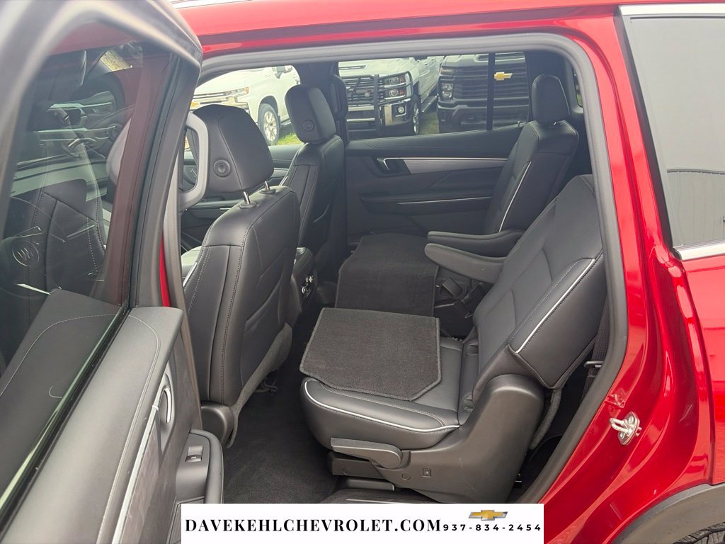 Used 2026 Buick Enclave Preferred w/ Power Package FWD image 19