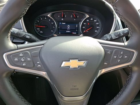 Certified 2023 Chevrolet Equinox LT AWD/4WD image 19