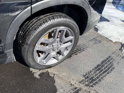 Used 2023 Honda Passport EX-L image 14