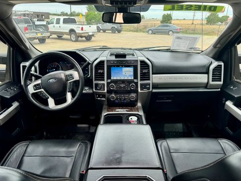 Used 2019 Ford F350 Lariat w/ Lariat Ultimate Package AWD/4WD image 18