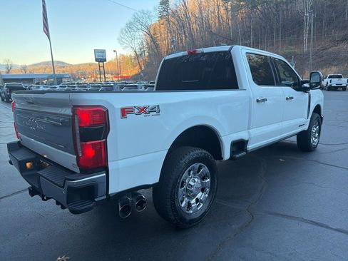 Used 2025 Ford F250 King Ranch w/ Chrome Package image 4