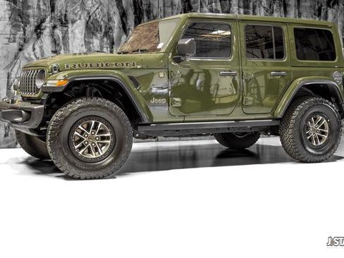 Used 2024 Jeep Wrangler Unlimited Rubicon 392 AWD/4WD image 21