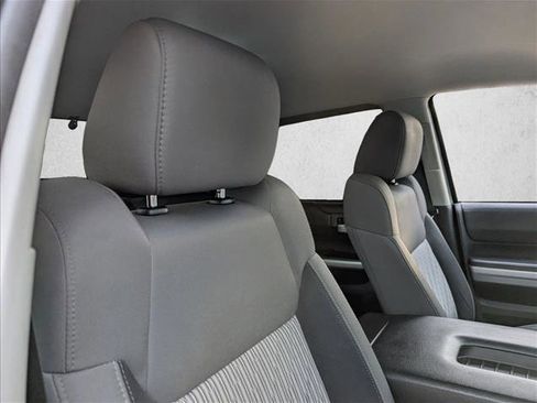 Used 2016 Toyota Tundra SR5 w/ SR5 Upgrade Package image 19