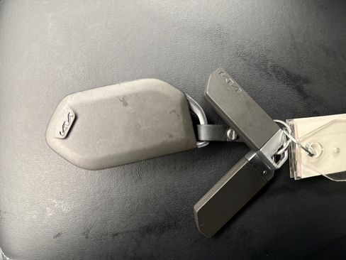 Used 2023 Kia Telluride LX image 26