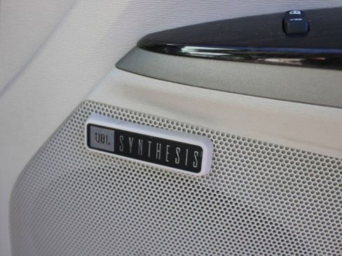 Used 2013 Toyota Venza Limited image 15