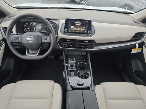 New 2026 Nissan Rogue SV w/ SV Premium Package image 25