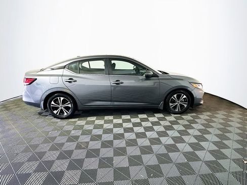 Used 2020 Nissan Sentra SV image 9