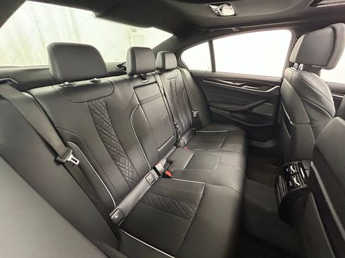 Used 2023 BMW 540i xDrive w/ Premium Package AWD/4WD image 39
