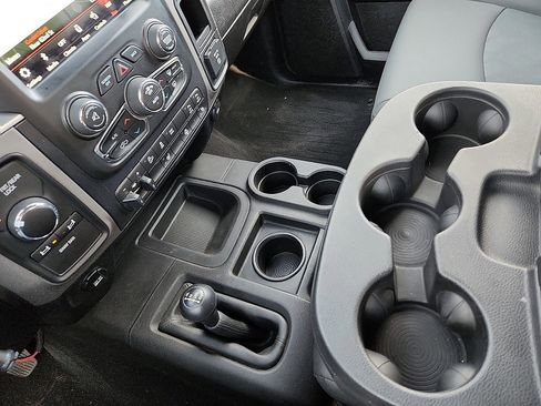 Used 2018 RAM 2500 Power Wagon w/ Luxury Group image 12