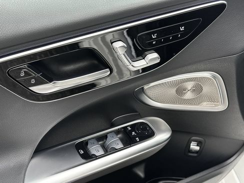 Certified 2026 Mercedes-Benz C 300 Sedan image 12