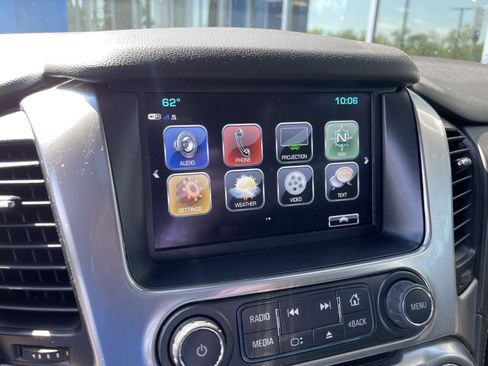 Used 2020 Chevrolet Tahoe Premier AWD/4WD image 30