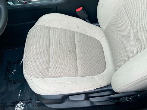 Used 2023 Chevrolet Traverse LS AWD/4WD image 19
