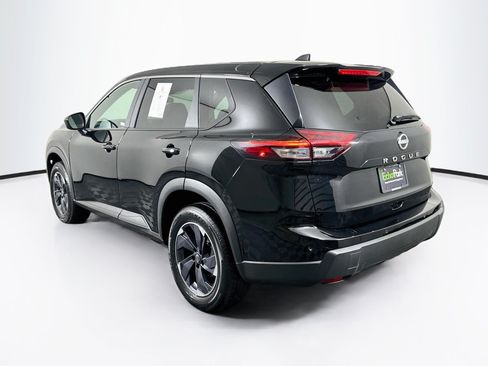 Used 2025 Nissan Rogue SV FWD image 5