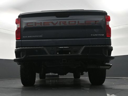 Used 2020 Chevrolet Silverado 1500 Custom Trail Boss w/ Custom Convenience Package AWD/4WD image 27