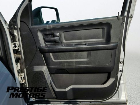 Used 2017 RAM 1500 ST w/ SXT Appearance Group AWD/4WD image 20