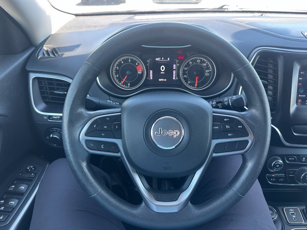 Used 2020 Jeep Cherokee Latitude AWD/4WD image 12
