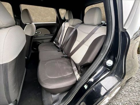 Used 2019 Kia Soul Base image 18