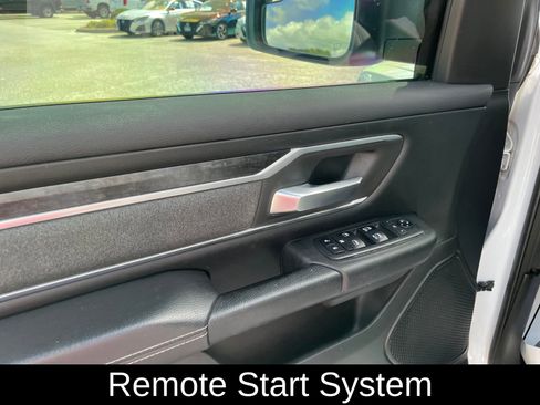 Used 2019 RAM 1500 Big Horn image 16